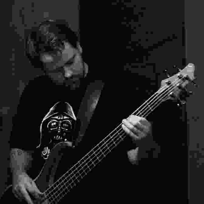 Bassist Laying Down A Steady Groove Play Like Jaco Pastorius: The Ultimate Bass Lesson (GUITARE BASSE)